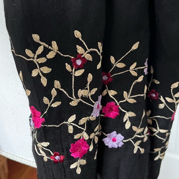Long Scarf Embroidered Floral Shawl Wrap Black Pink Purple Tan Fringe - Picture 7 of 9